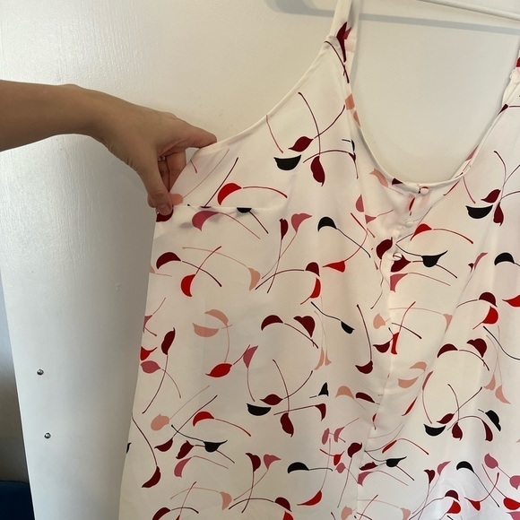 LANE Bryant 18/20 2x White and Red Flowy Cami Tank Top - Picture 5 of 12